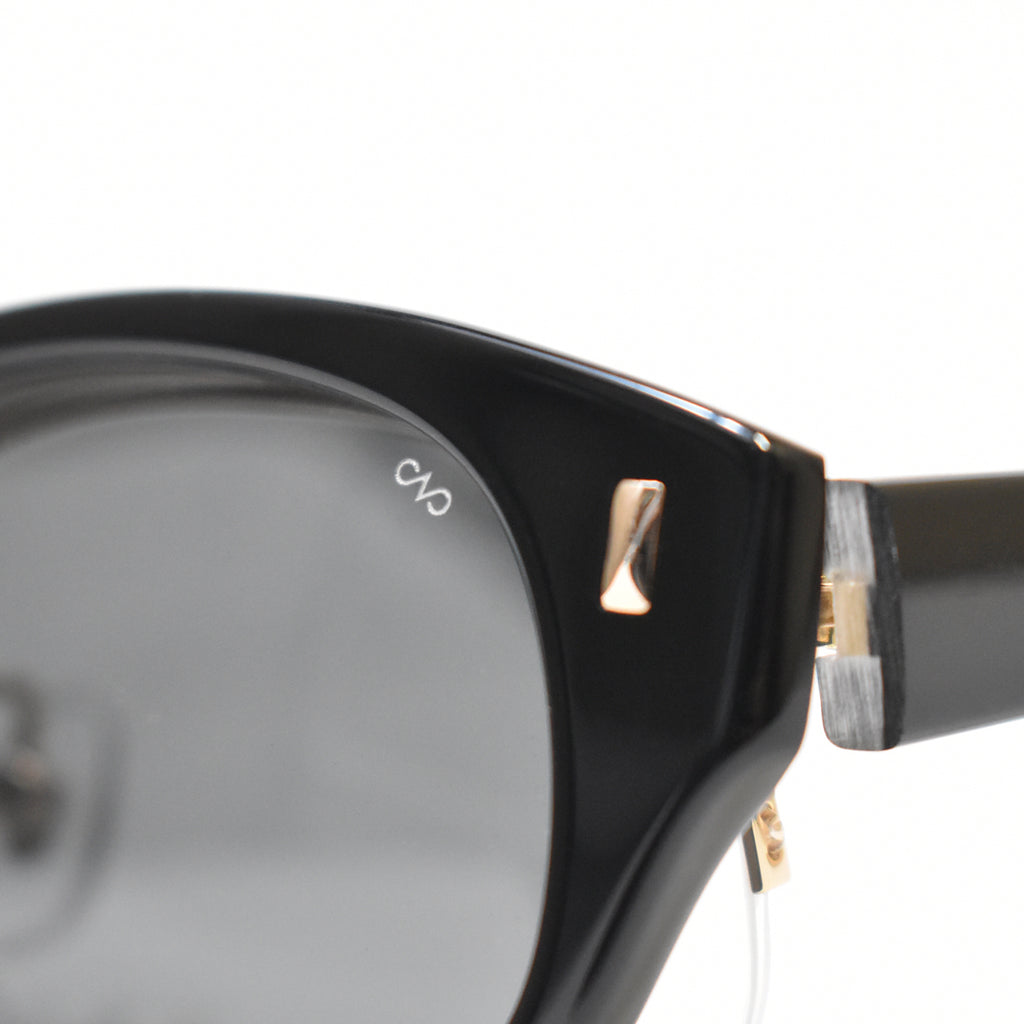 M/N-01 | Black
