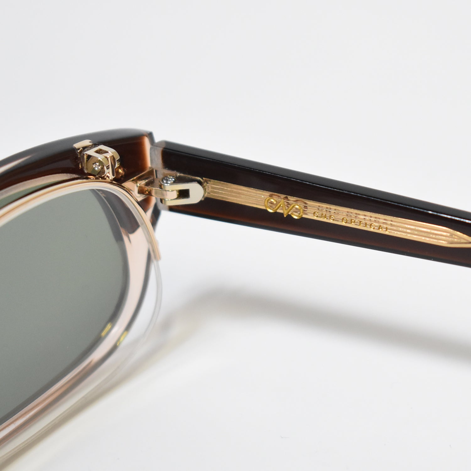 M/N-01 | Brown two-tone