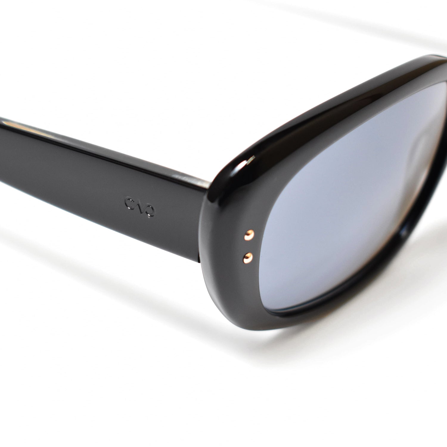 M/N-02 | Black